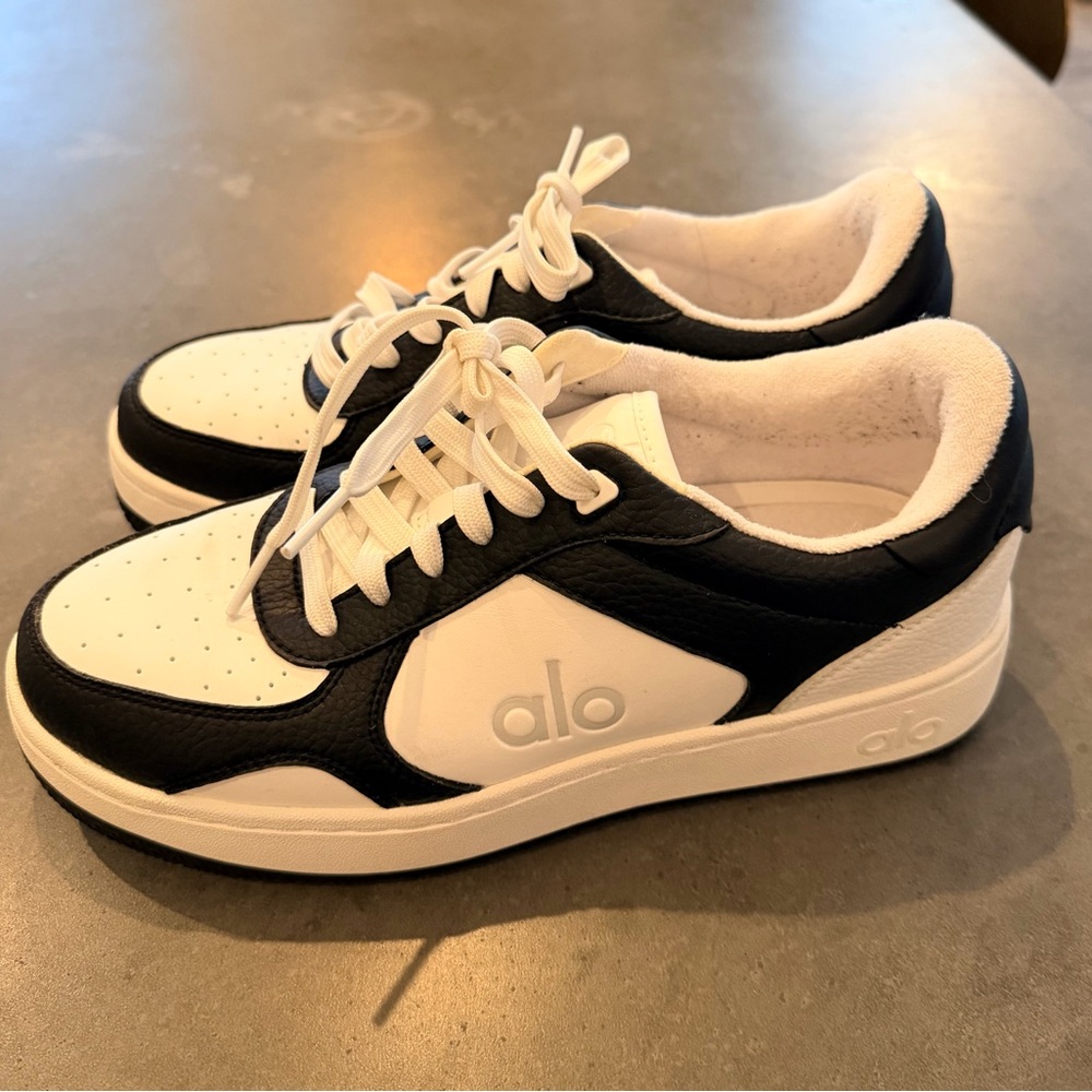 ALO Yoga Monochrome Athletic Sneakers